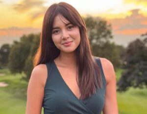 Read more about the article Aurelie Moeremans Tanggapi Polemik Buku Broken Strings: Aku Menulis sebagai Bentuk Kejujuran Bukan Demi Sensasi