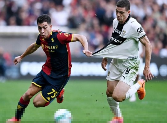 Read more about the article Parma Raih Hasil Imbang Melawan Tamunya Genoa di Stadion Ennio Tardini