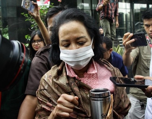 Read more about the article KPK Dalami Kasus Dugaan Korupsi Gas PGN, Rini Soemarno Diperiksa sebagai Saksi